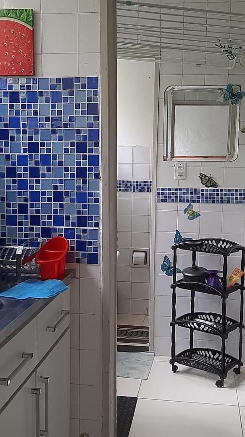 Bem Localizado Apartamento 2 Quartos Orla Rio Vermelho Ha 20 Min Da Barra-Ondina Internet Arcondicionado Сальвадор Экстерьер фото